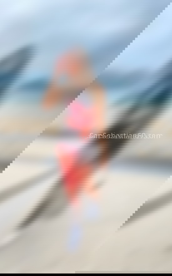 Ari, trans latina. 613608369. Citas en SAN SEBASTIÁN, SAN SEBASTIÁN. www.sansebastian69.com.