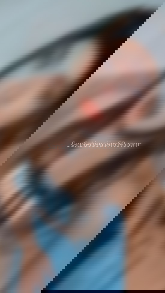 Ari, trans latina. 613608369. Citas en SAN SEBASTIÁN, SAN SEBASTIÁN. www.sansebastian69.com.
