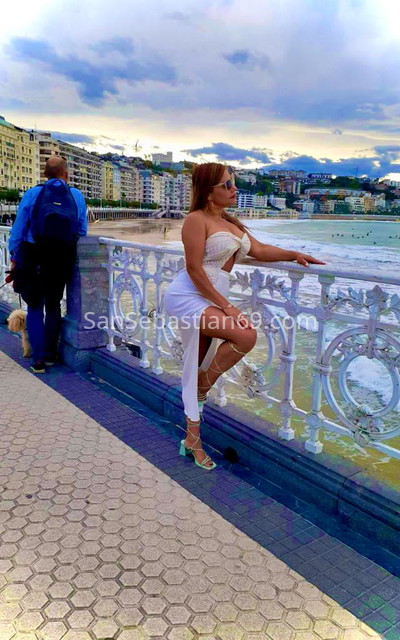 Natalia, mujer latina encantadora. 631456712. Citas en SAN SEBASTIÁN, SAN SEBASTIÁN. www.sansebastian69.com.