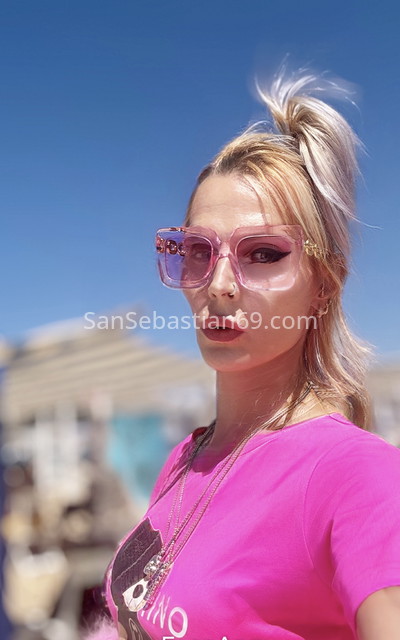 Cristina Barbie, trans alemana. 651725207. Citas en SAN SEBASTIÁN, SAN SEBASTIÁN. www.sansebastian69.com.