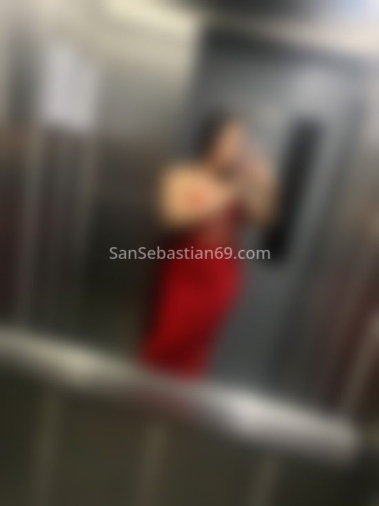 Karol Suzuky, guapa brasileña. 613431002. Citas en SAN SEBASTIÁN, SAN SEBASTIÁN. www.sansebastian69.com.
