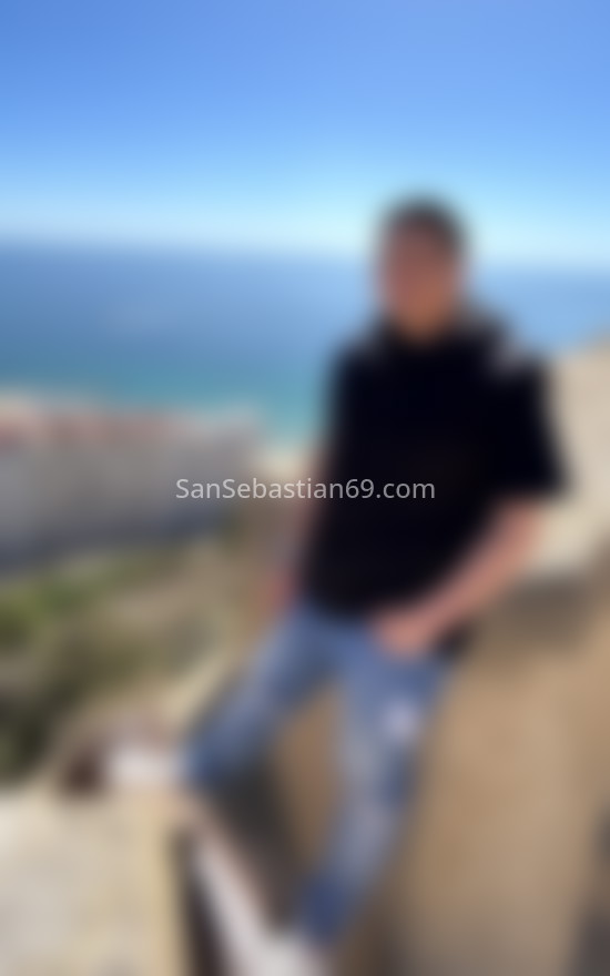 Maximiliano, latino. 672488234. Citas en SAN SEBASTIÁN, SAN SEBASTIÁN. www.sansebastian69.com.