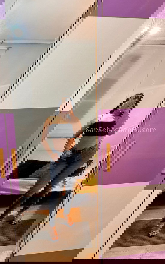 Hellen, latina de 24 años. 612451592. Citas en SAN SEBASTIÁN, SAN SEBASTIÁN. www.sansebastian69.com.