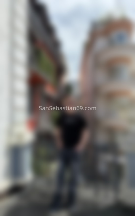 Santiago, joven colombiano. 622421872. Citas en SAN SEBASTIÁN, SAN SEBASTIÁN. www.sansebastian69.com.