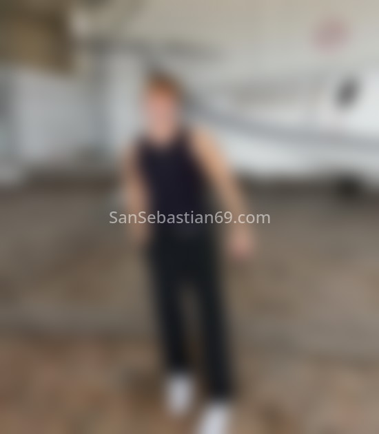 Alex, joven brasileño. 635717340. Citas en SAN SEBASTIÁN, SAN SEBASTIÁN. www.sansebastian69.com.