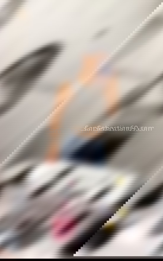Valentina, morena colombiana. 631017532. Citas en SAN SEBASTIÁN, SAN SEBASTIÁN. www.sansebastian69.com.