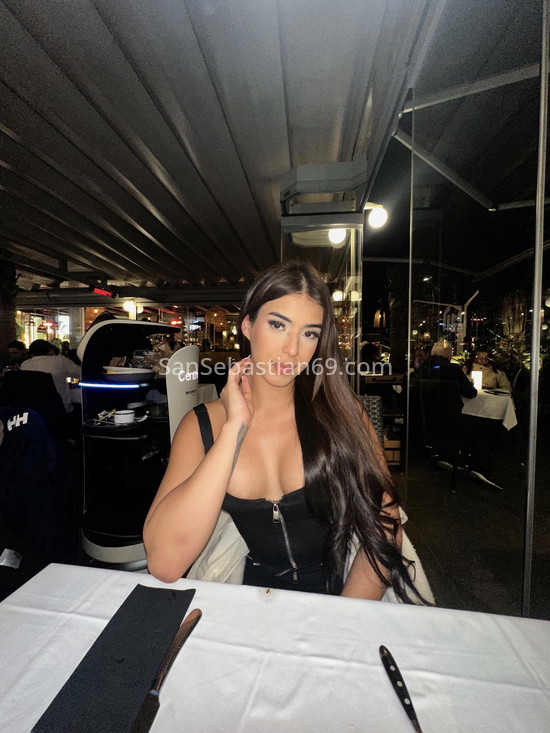 Ashly, trans latina. 681873854. Citas en SAN SEBASTIÁN, SAN SEBASTIÁN. www.sansebastian69.com.