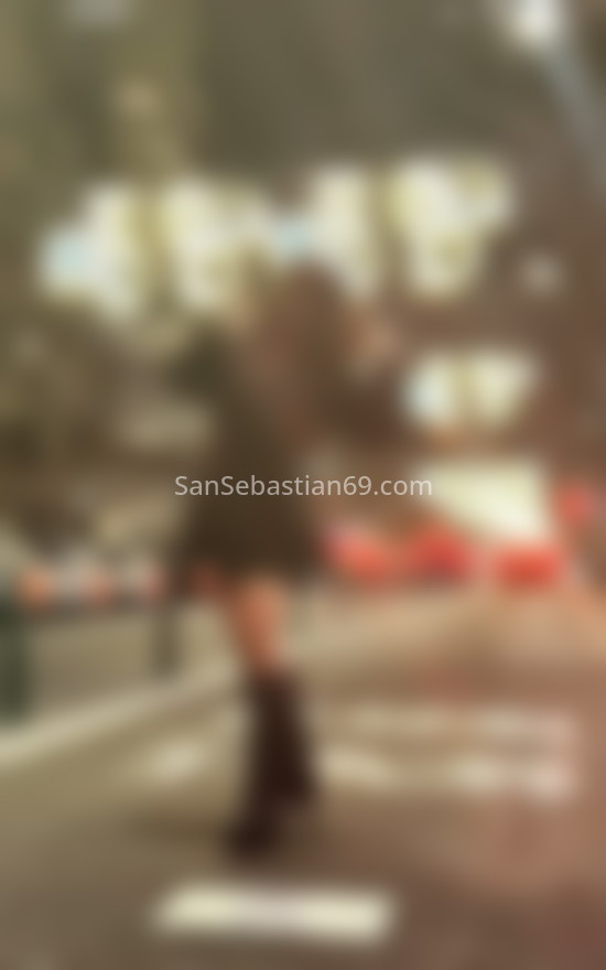 Kiannah, hermosa chilena de piel canela . 685387279. Citas en SAN SEBASTIÁN, SAN SEBASTIÁN. www.sansebastian69.com.