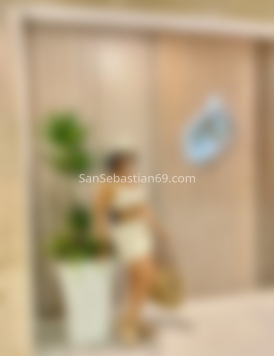 Nicol, guapa latina. 641179369. Citas en SAN SEBASTIÁN, SAN SEBASTIÁN. www.sansebastian69.com.