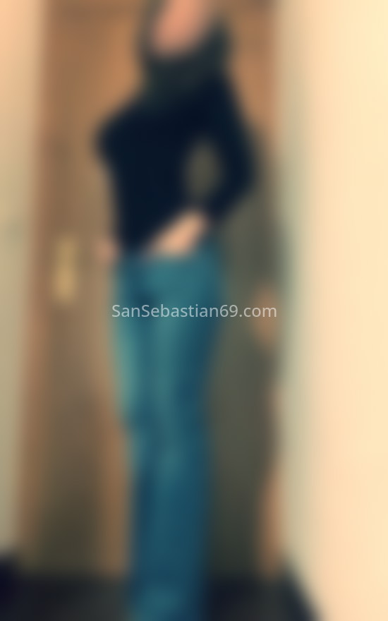 María, española de paso. 621493574. Citas en SAN SEBASTIÁN, SAN SEBASTIÁN. www.sansebastian69.com.
