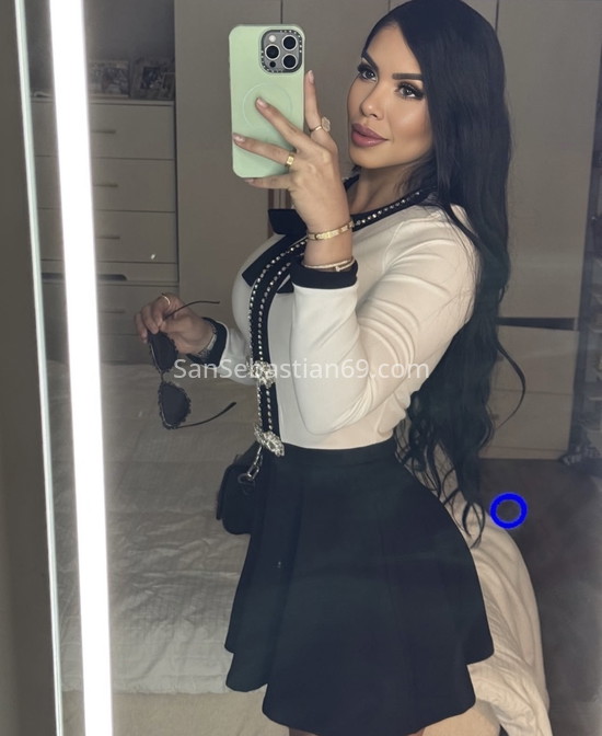 Mariana, guapa venezolana. 614632679. Citas en SAN SEBASTIÁN, SAN SEBASTIÁN. www.sansebastian69.com.