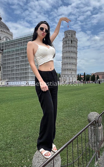 Brenda Vargas, Argentina. 667815092. Citas en SAN SEBASTIÁN, SAN SEBASTIÁN. www.sansebastian69.com.